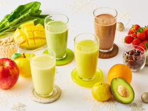 「みかん」「ゆず」「いちご」「ほうれん草」などをふんだんに使用した冬のスムージー全4種