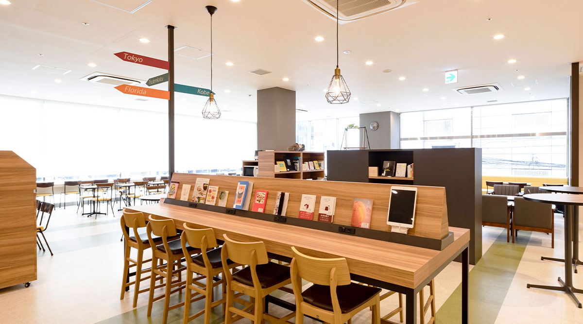 Comfort Library Cafeホテルのご案内 公式 コンフォートホテル大阪心斎橋